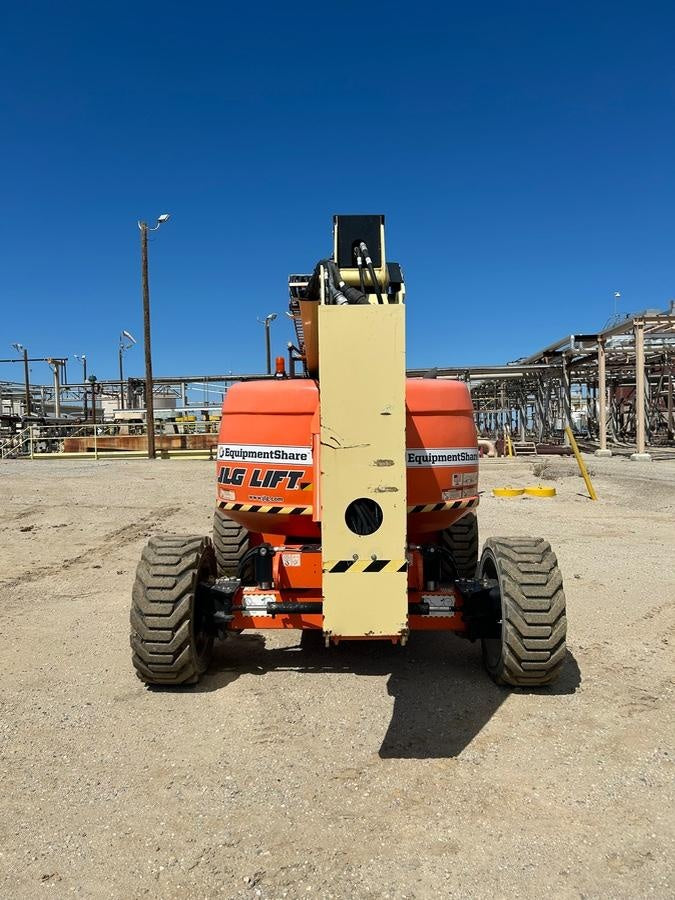 2021 JLG 600AJ