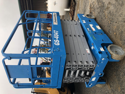 2018 GENIE GS-4047
