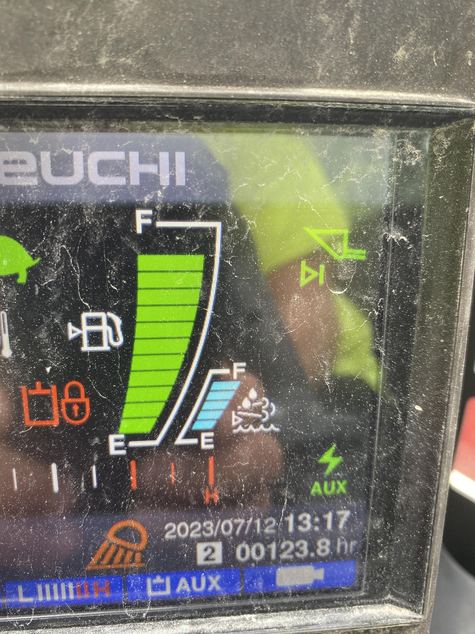 2023 TAKEUCHI TL12R2-R