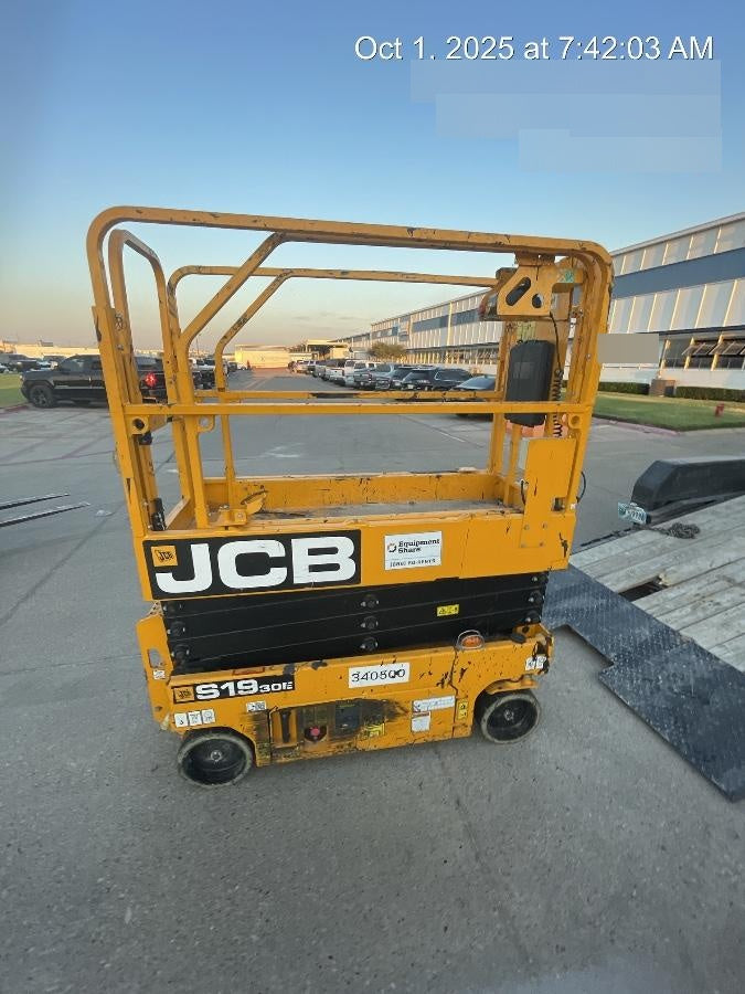 2023 JCB S1930E