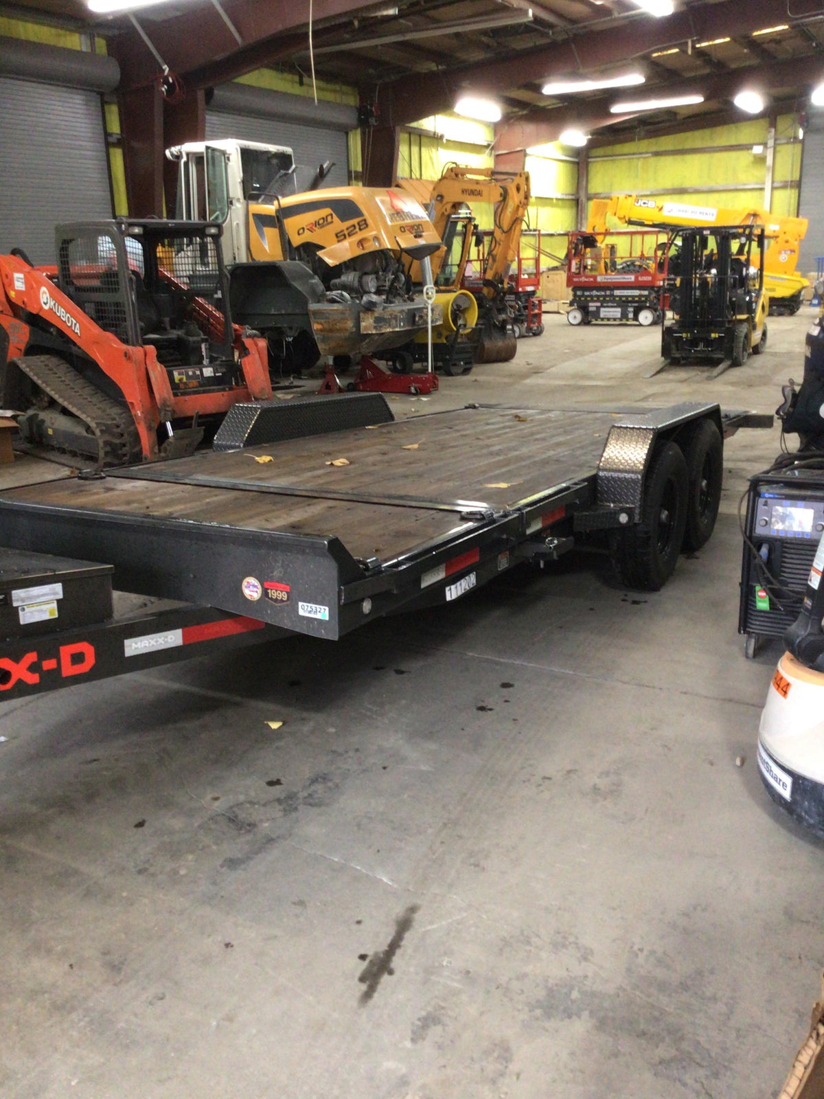 2021 MAXXD G6X8320