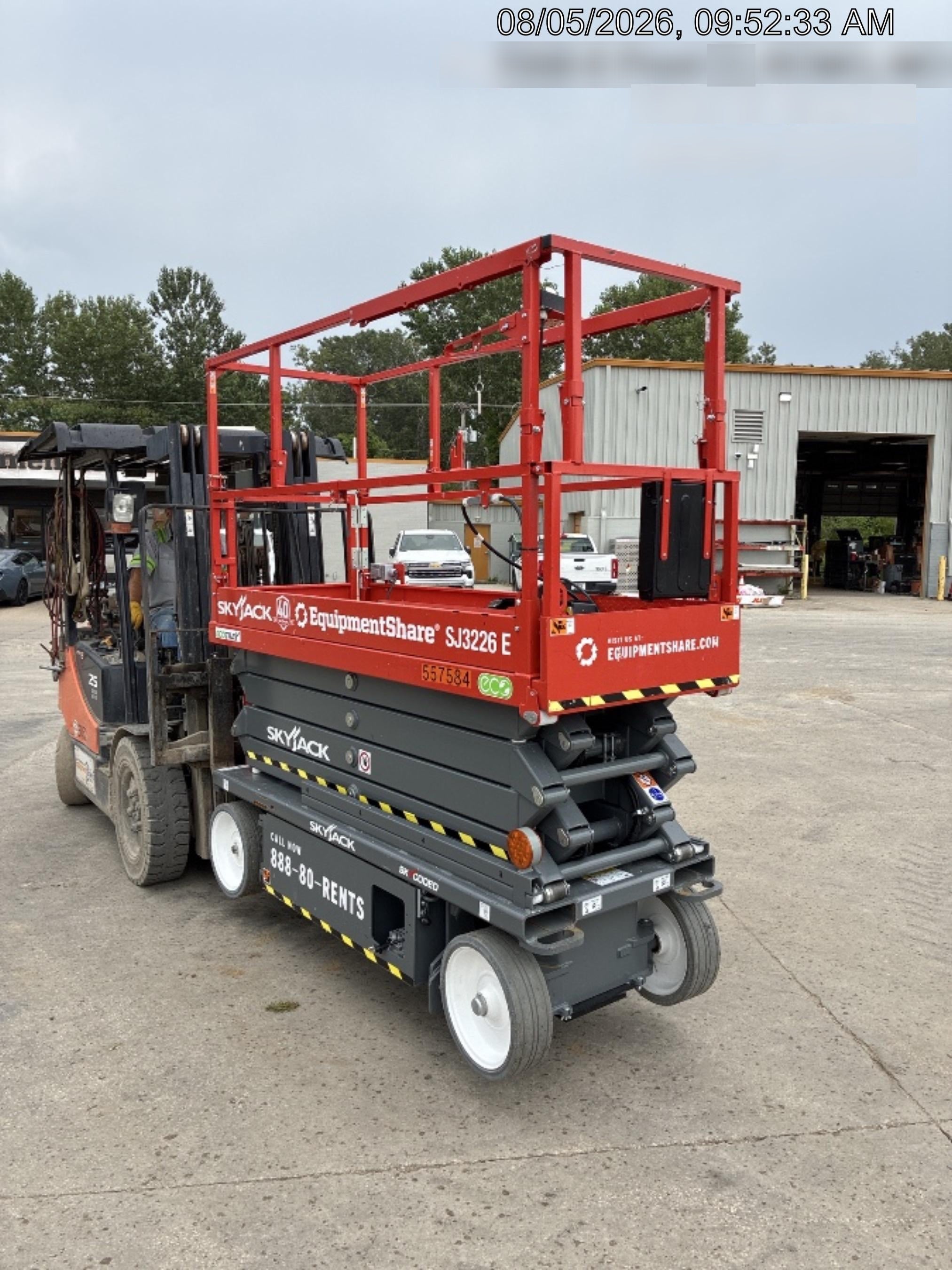2025 SKYJACK SJ3226