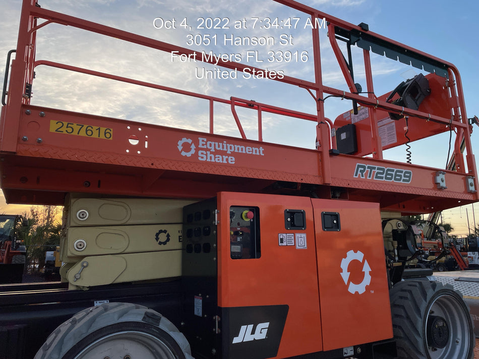 2022 JLG RT2669