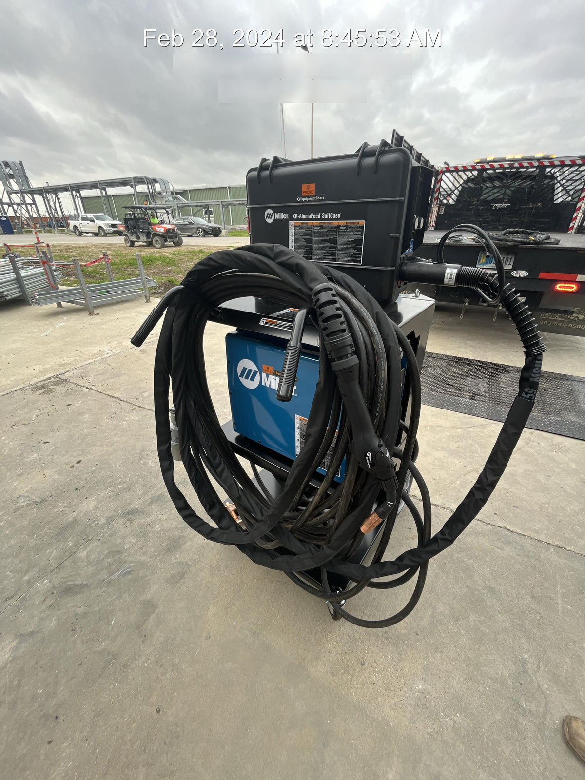 2023 MILLER ELECTRIC XR-AlumaFeed