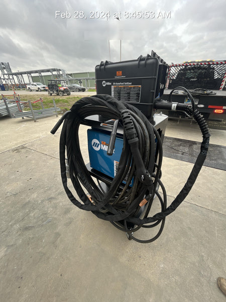 2023 MILLER ELECTRIC XR-AlumaFeed