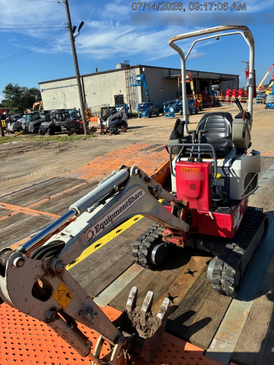 2022 TAKEUCHI TB210R