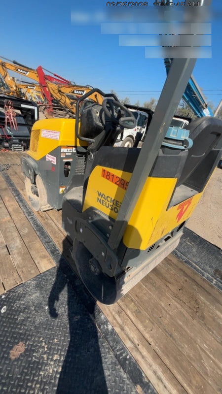 2021 WACKER NEUSON RD12A