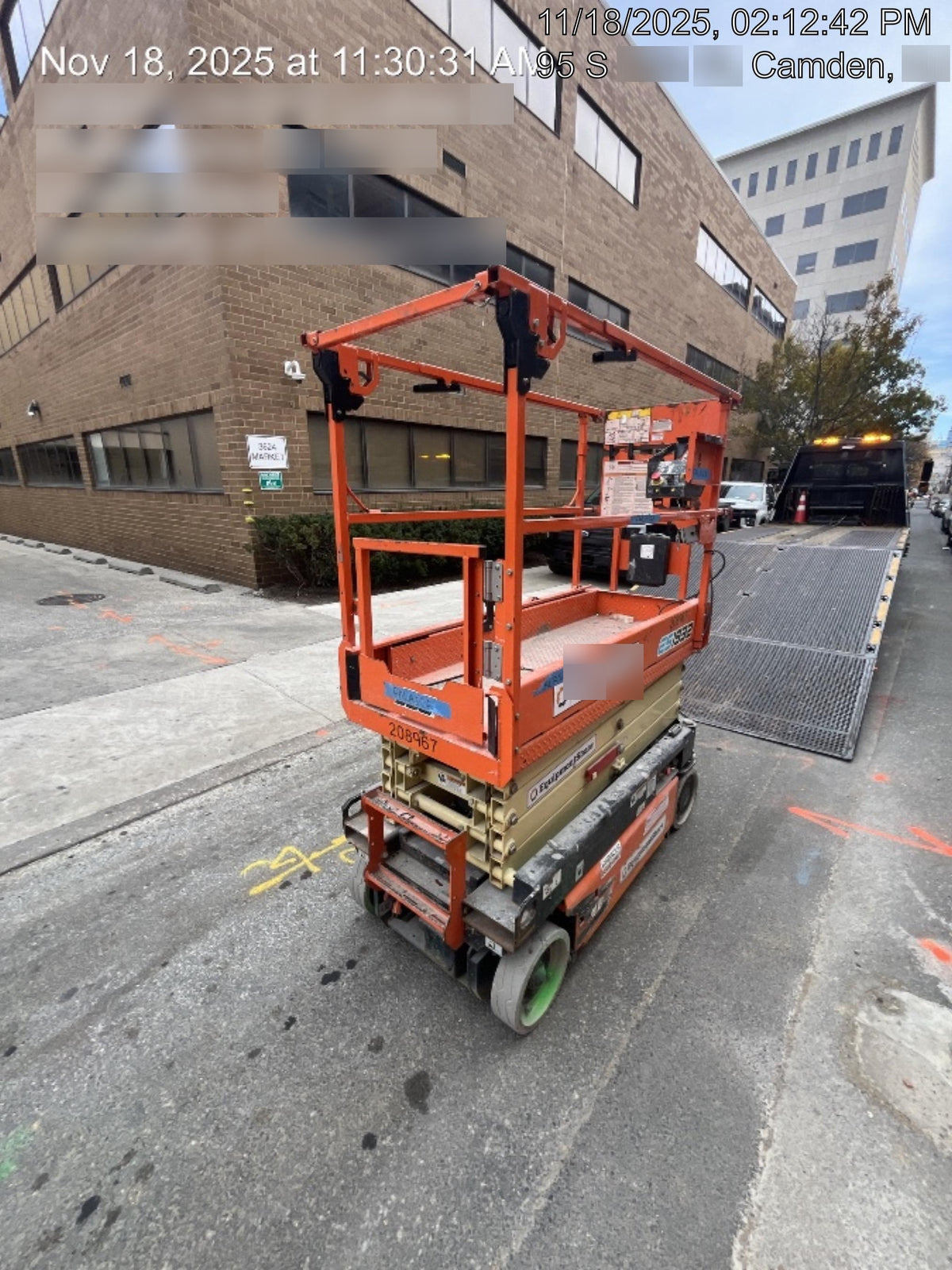 2022 JLG ES1932