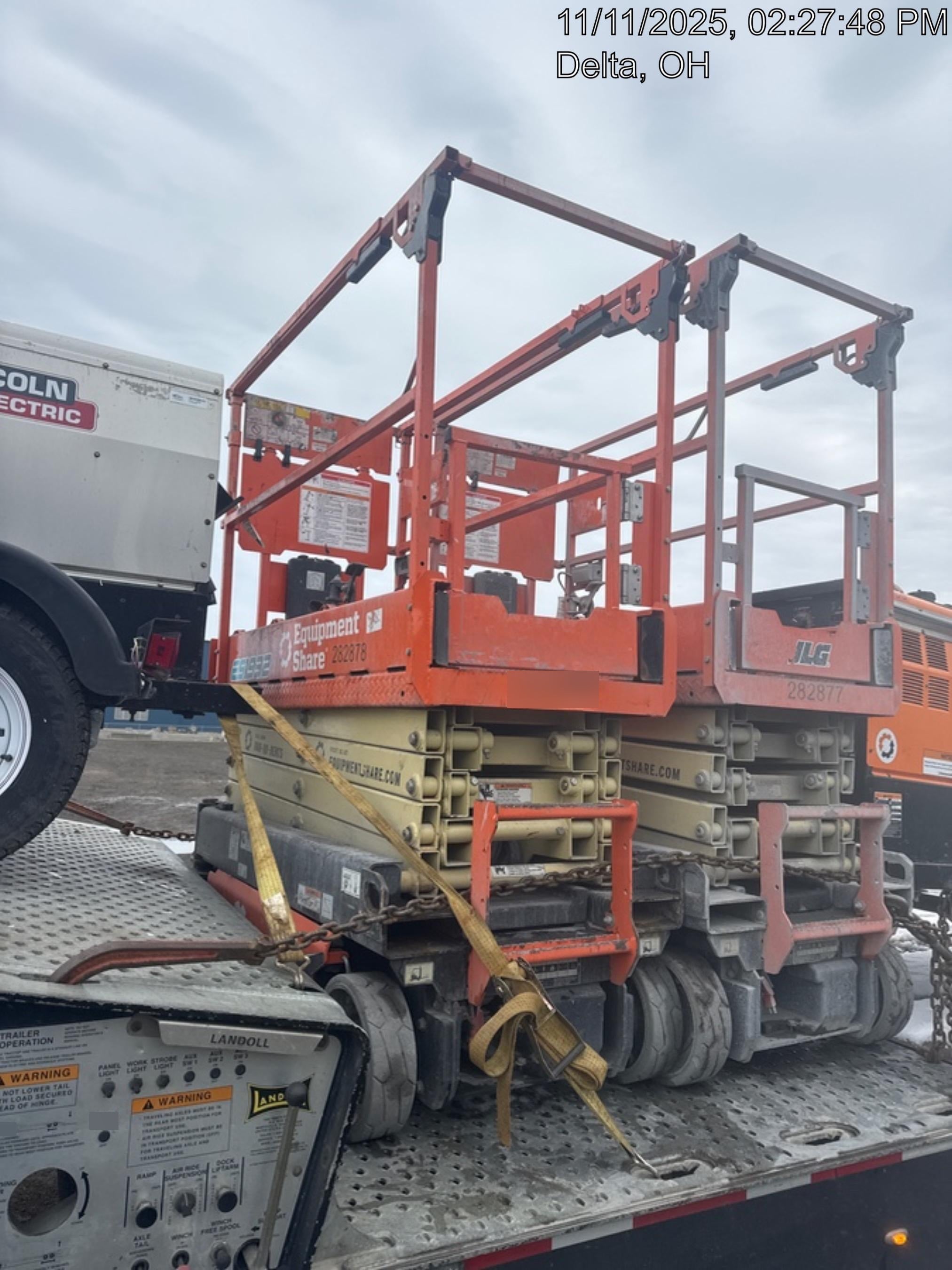 2022 JLG ES1932
