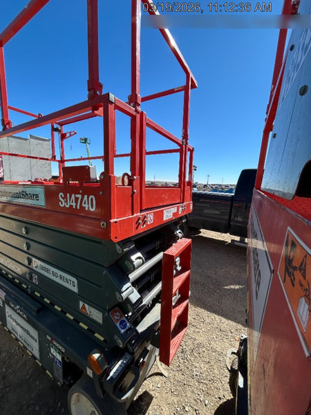 2023 SKYJACK SJ4740