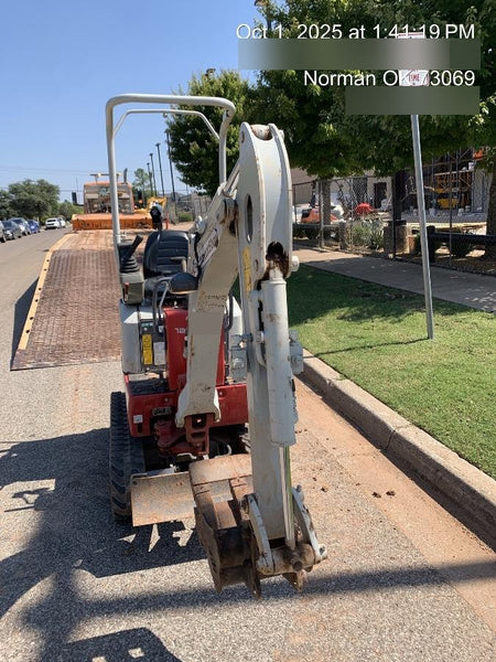 2023 TAKEUCHI TB210R