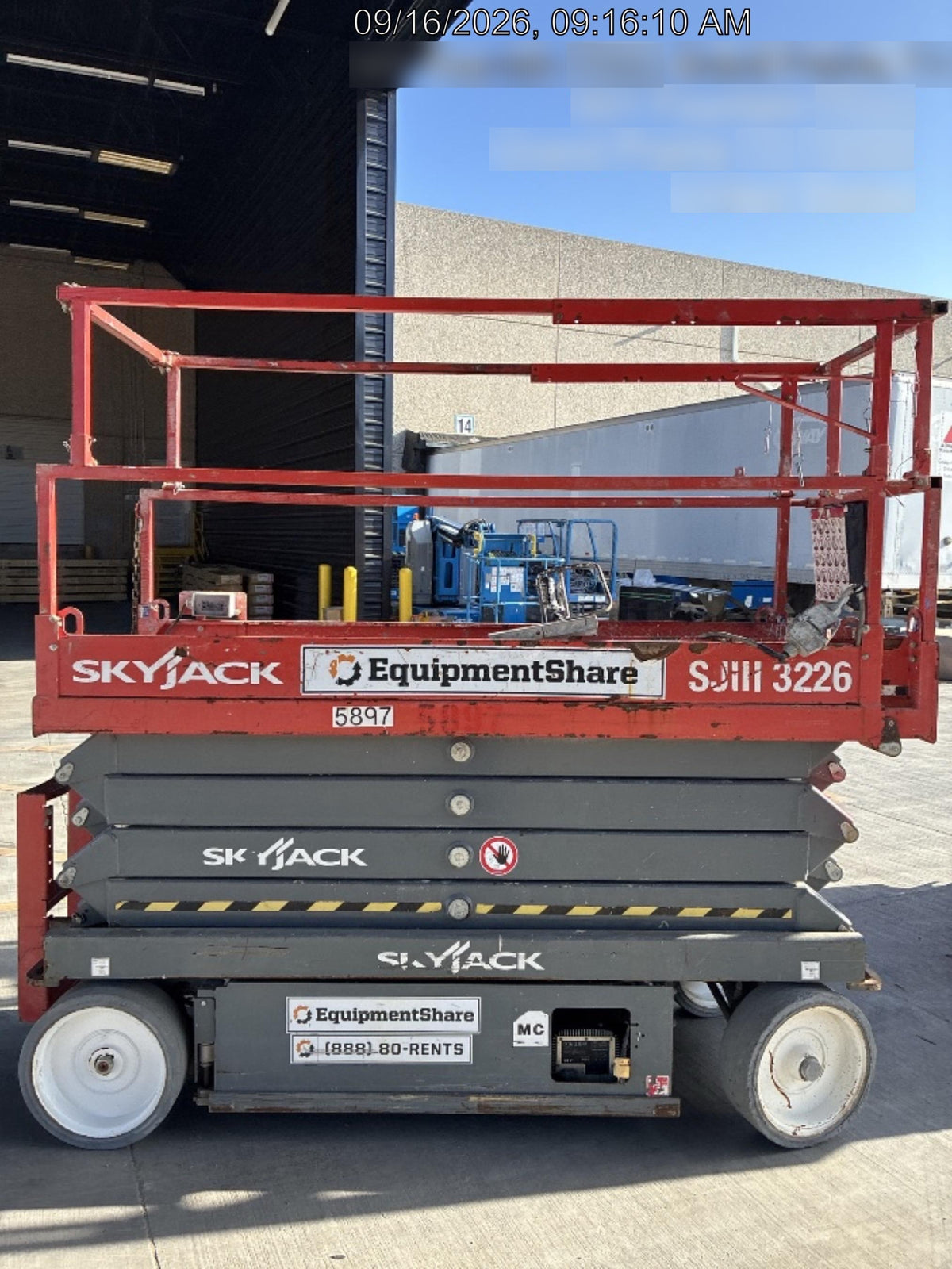 2017 Skyjack SJIII-3226 Skyjack SJ3226, Trojan Battery Set, Extended Warranty 5yr/5k hr