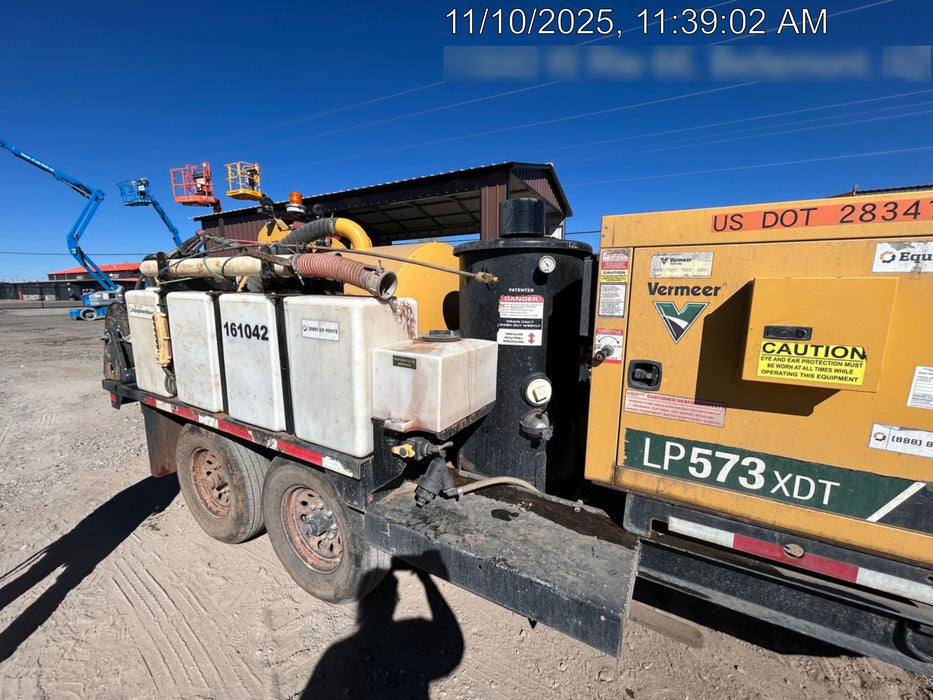 2021 Vac-Tron LP573XDT T4 Koehler Diesel Engine, 500 Gallon Debris Tank, x2 100 Gallon Water Tanks