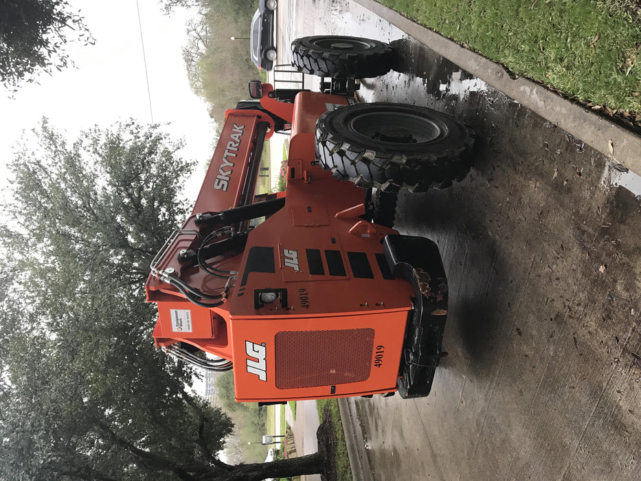 2019 Skytrak 6036 Cab/Heat/Air, Solid Tires, LED Work Lights, Beacon w/50" Carriage, 48" Pallet Forks