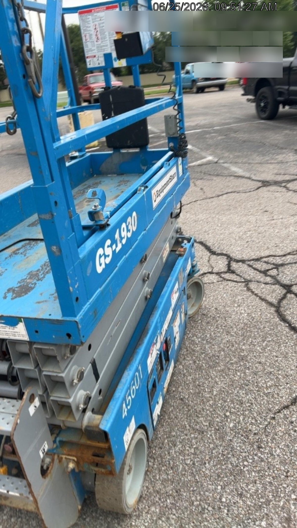 2019 Genie GS-1930 Fixed rails with chain Entry