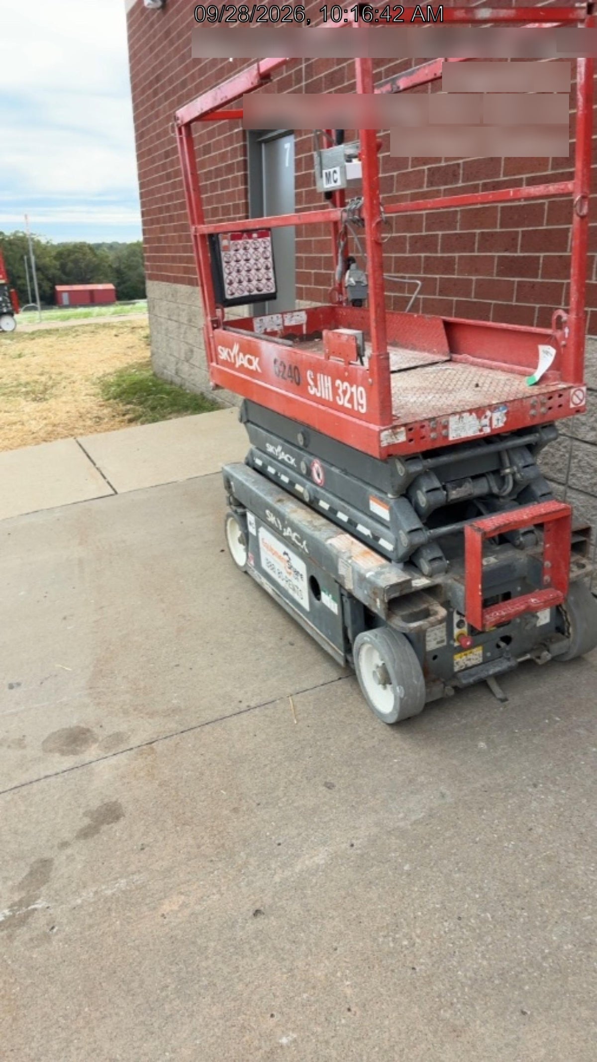 2017 Skyjack SJIII-3219 Skyjack SJ3219, Trojan Battery Set, Extended Warranty 5yr/5k hr