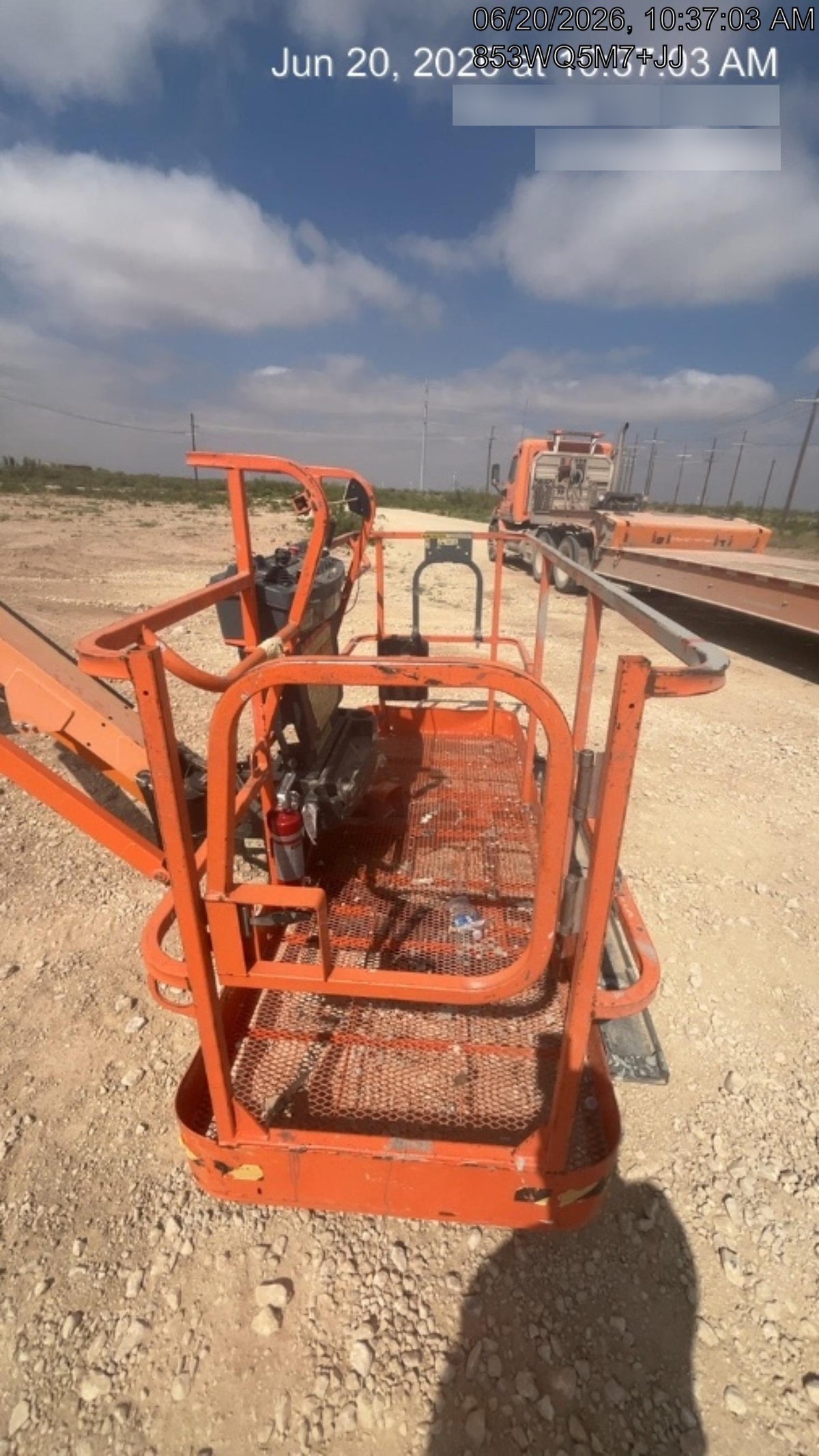 2022 JLG 460SJ