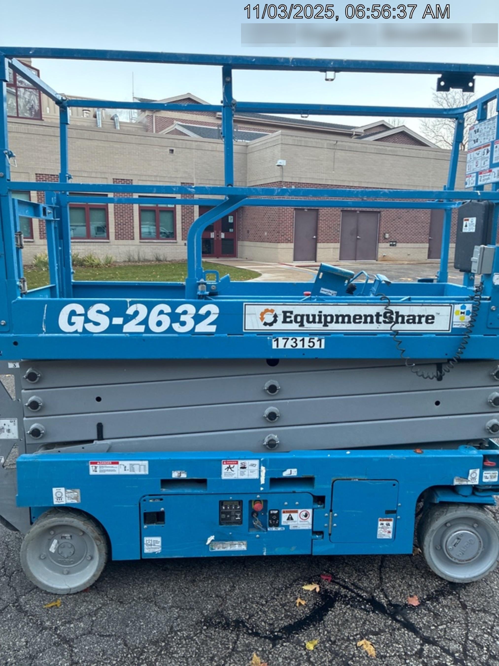 2021 GENIE GS-2632