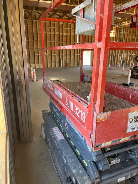 2016 Skyjack SJIII-3219 Standard Rental Specs