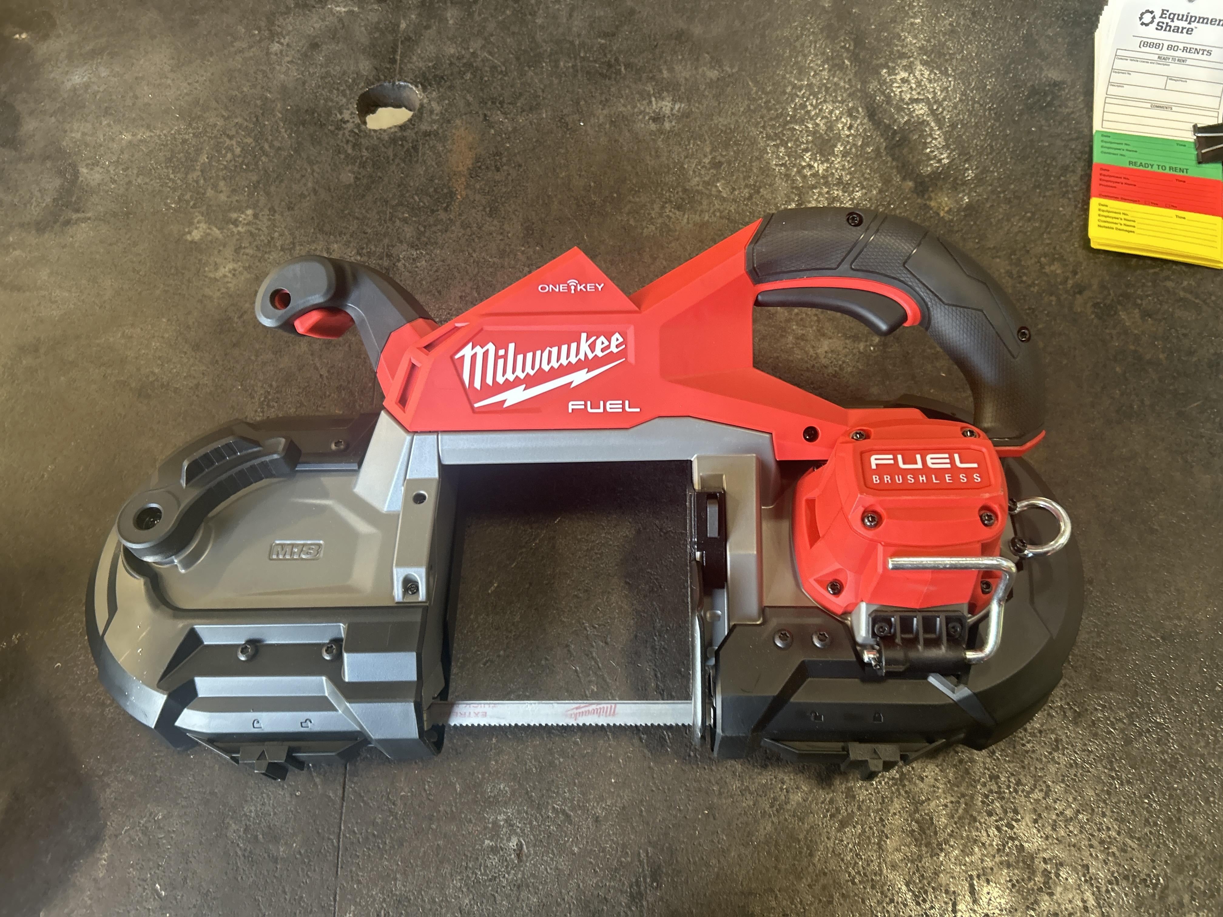 2026 MILWAUKEE 2929S-20