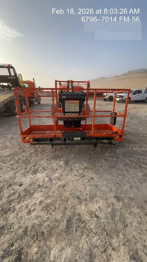 2021 JLG 400S