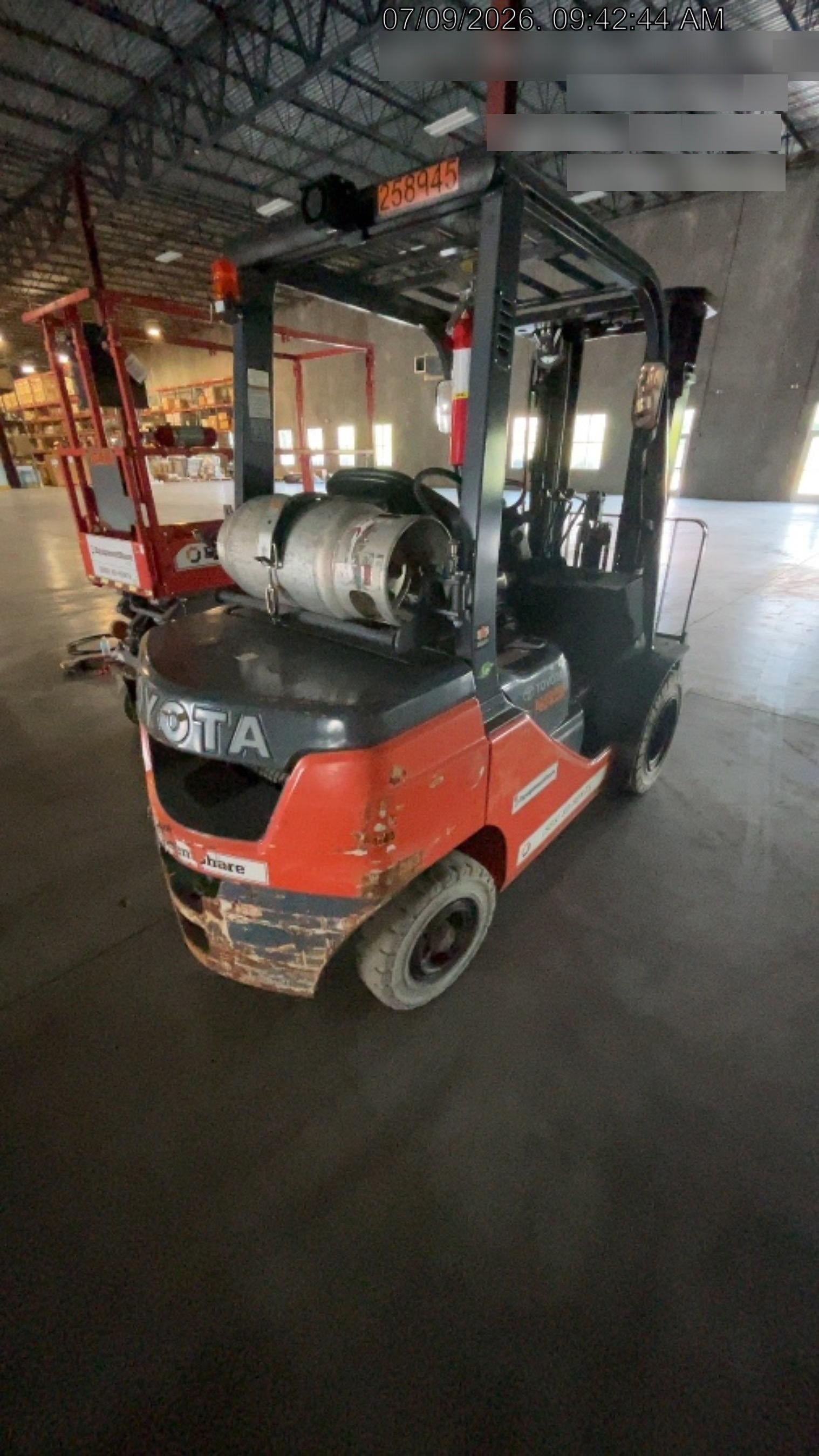2022 TOYOTA 50-8FGU25