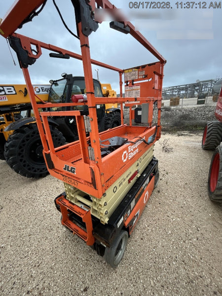 2022 JLG ES1932
