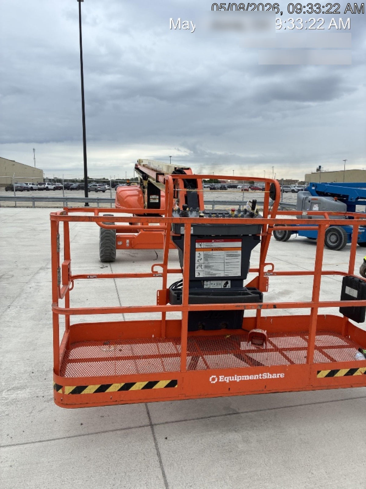 2023 JLG EC600SJ