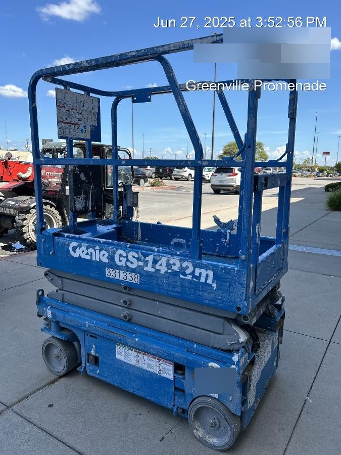 2023 GENIE GS-1432