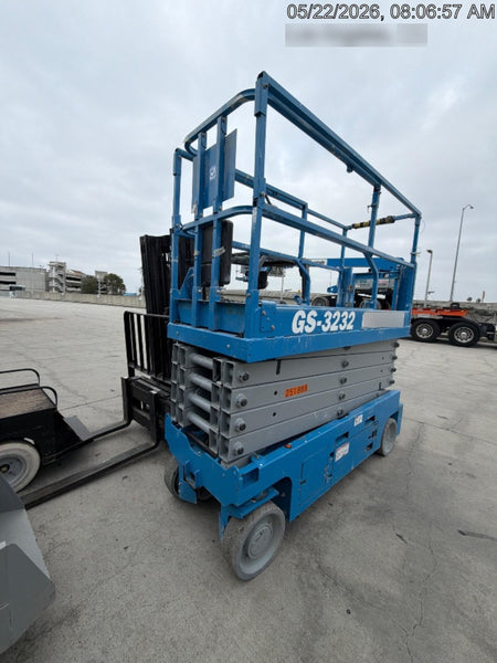 2022 GENIE GS-3232