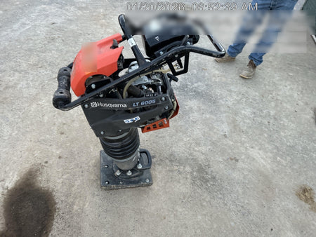 2025 HUSQVARNA LT6005