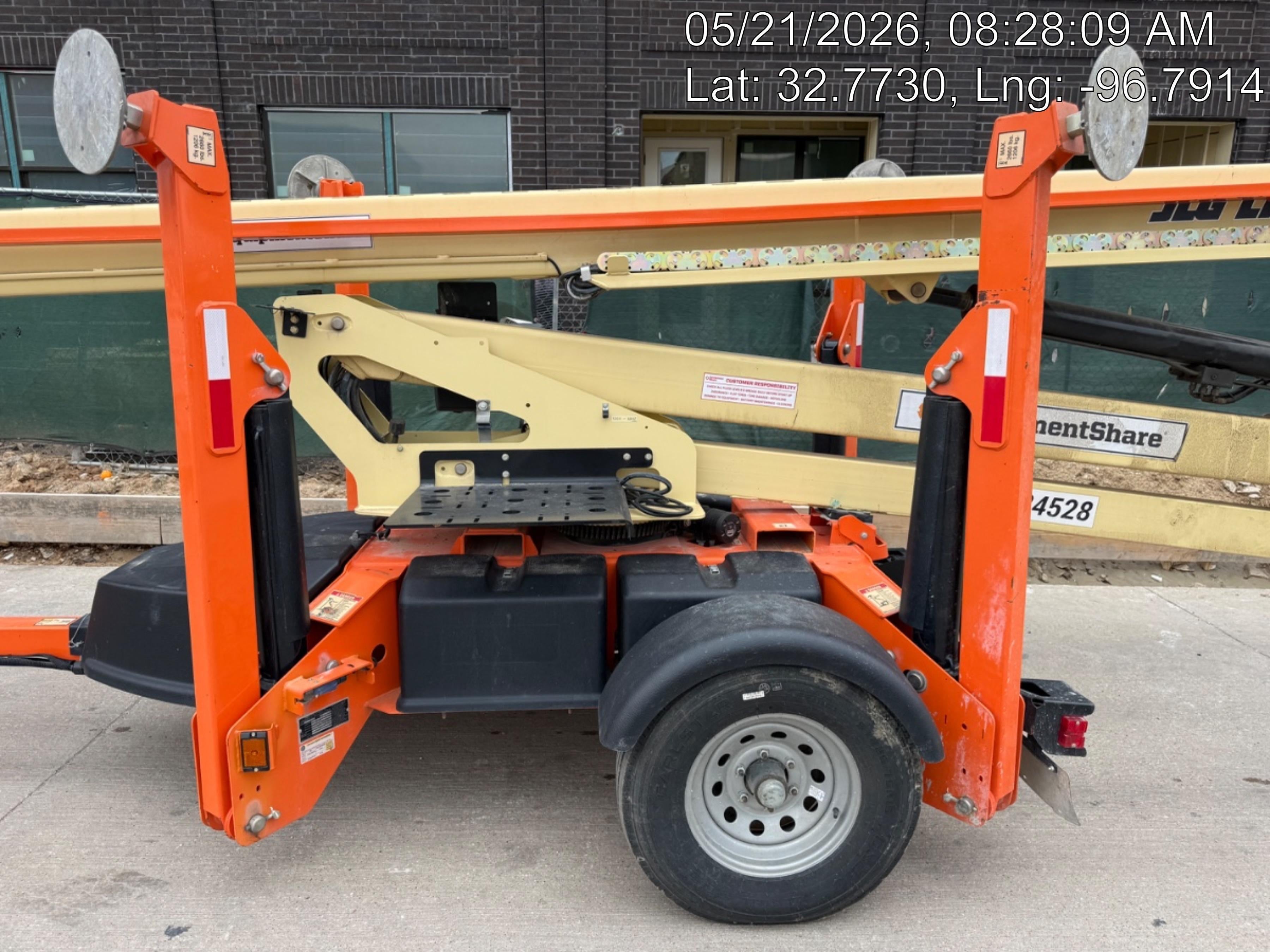 2022 JLG T500J