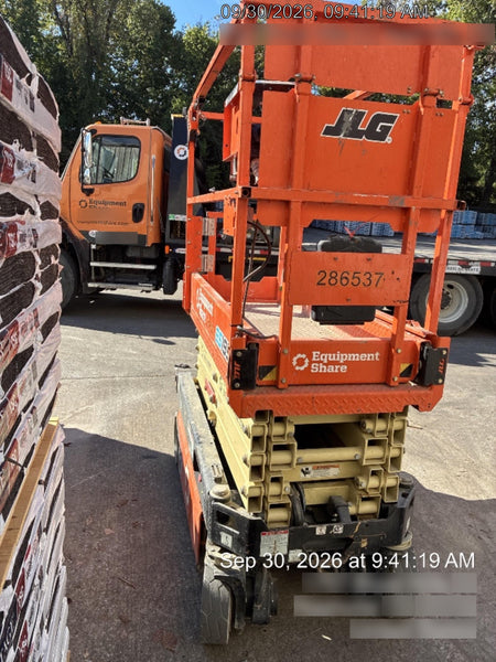 2022 JLG ES1932
