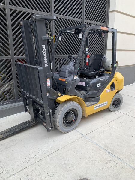 2022 KOMATSU FG25T-16