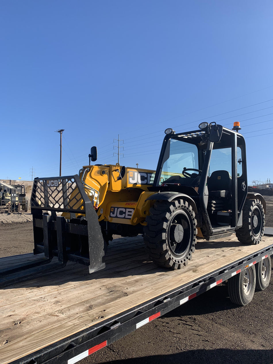 2022 JCB 505-20TC 74Hp Dsl, Canopy, Sld Tires, LED WL, Bcn