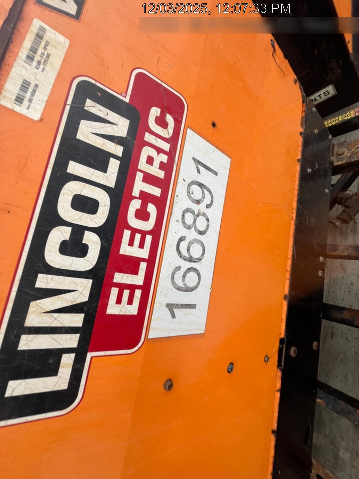2021 Lincoln Electric Vantage 322 Vantage 322 Ready Pak 3 w/ Decals, ORANGE (includes trailer, cable rack, fender light kit) NO Telematics