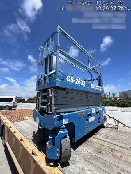 2023 GENIE GS-2632