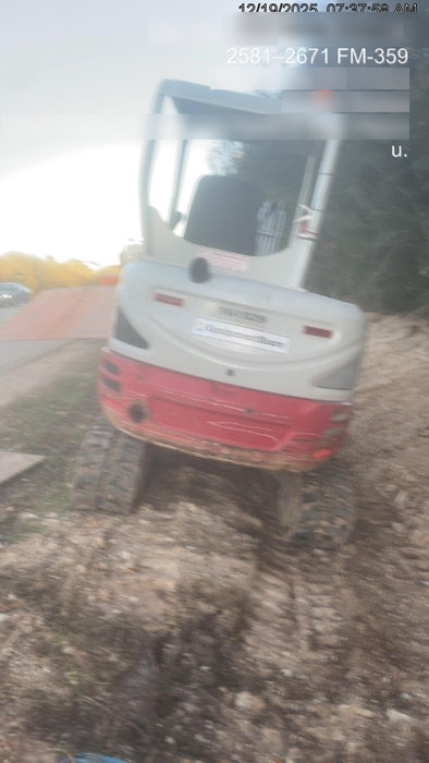 2021 TAKEUCHI TB235-2R