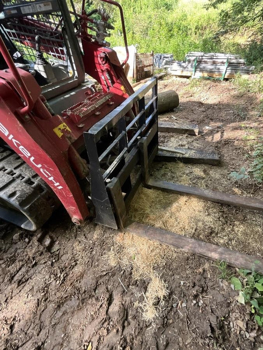 2019 TAKEUCHI TL10V2-R