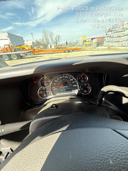 2024 CHEVROLET Express Van - Rental