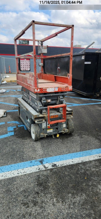 2018 Skyjack SJIII-3219 Skyjack SJIII3219 Scissor Lift w/Trojan Batteries