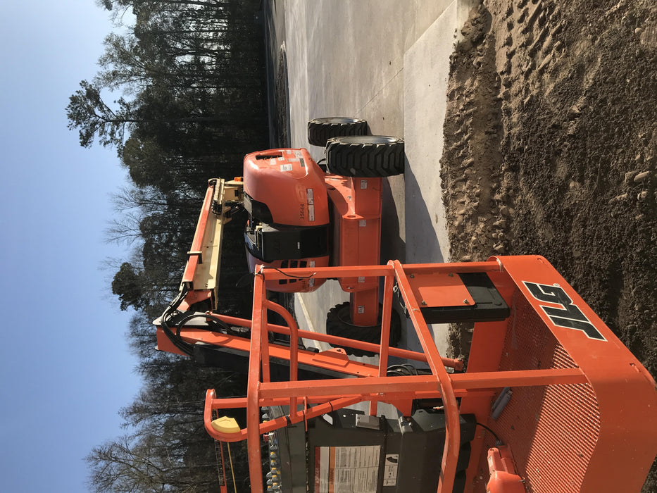 2019 JLG 600AJ