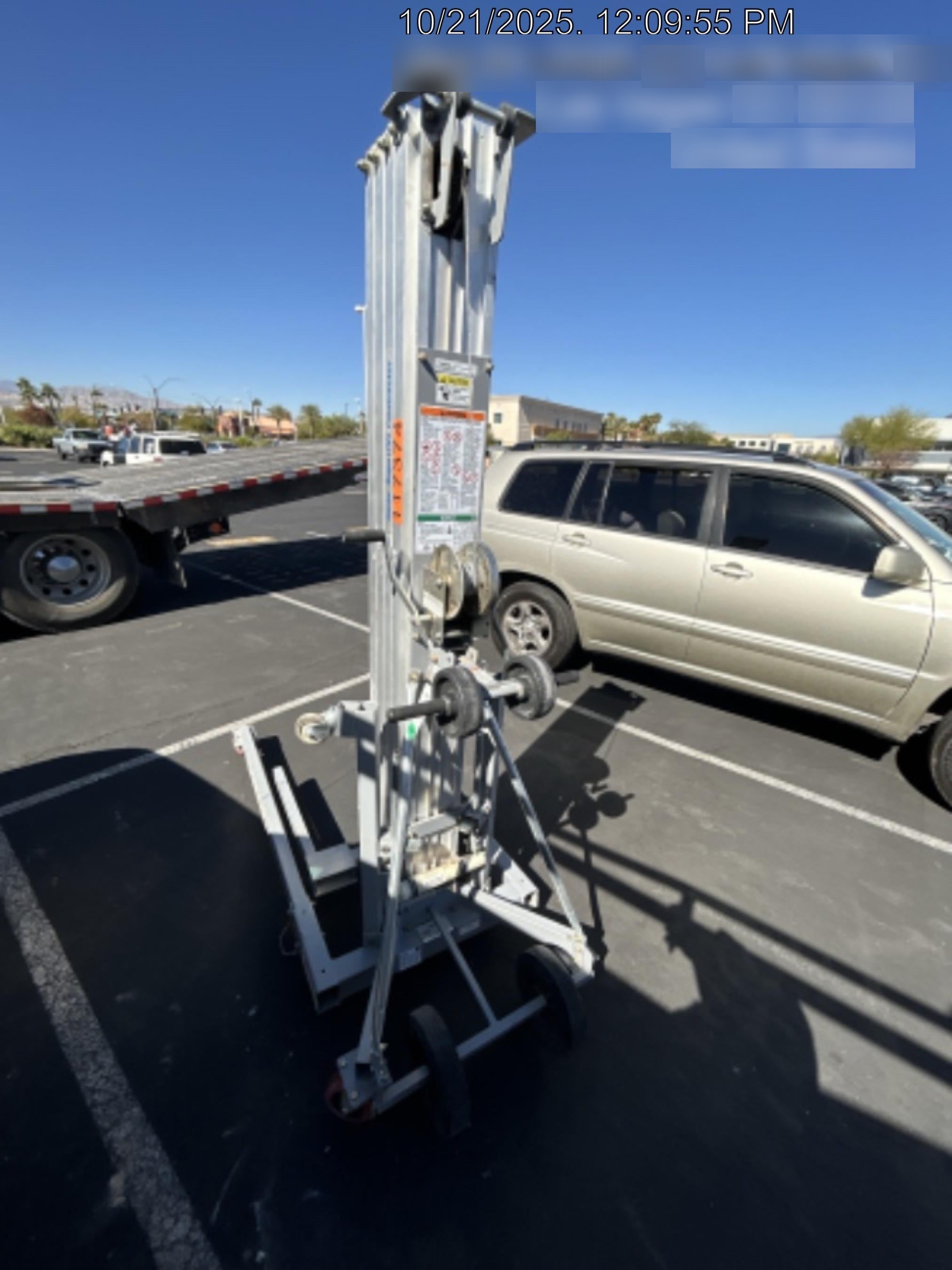 2020 GENIE SLC-24