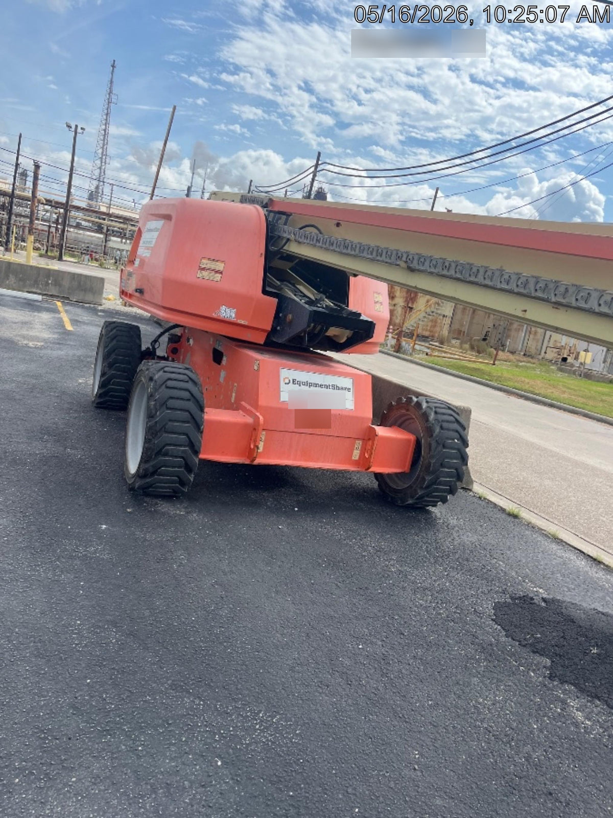 2019 JLG 660SJ