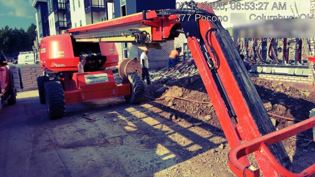 2021 JLG 660SJ