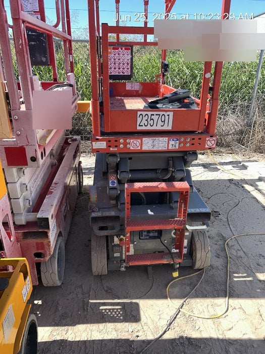 2017 Skyjack SJIII-3219 Skyjack SJIII-3219 Scissor Lift