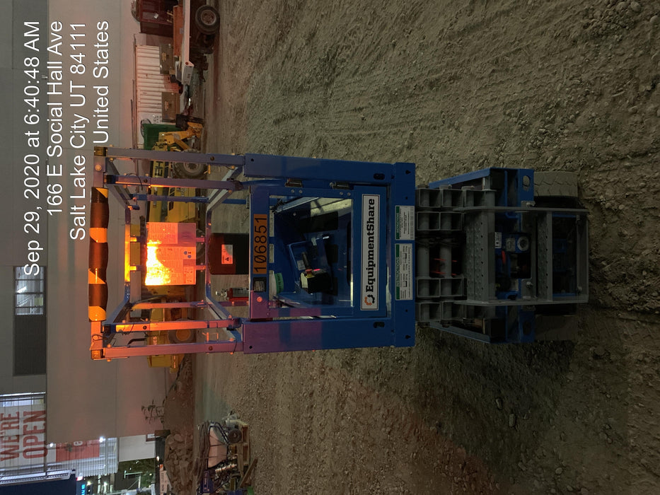 2020 Genie GS-1930 Solid Non Marking Tires, Beacon, Folding rails with half height swing gate, 800W Inverter