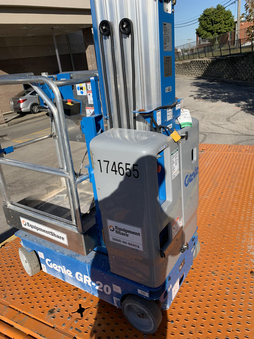 2021 GENIE GR-20