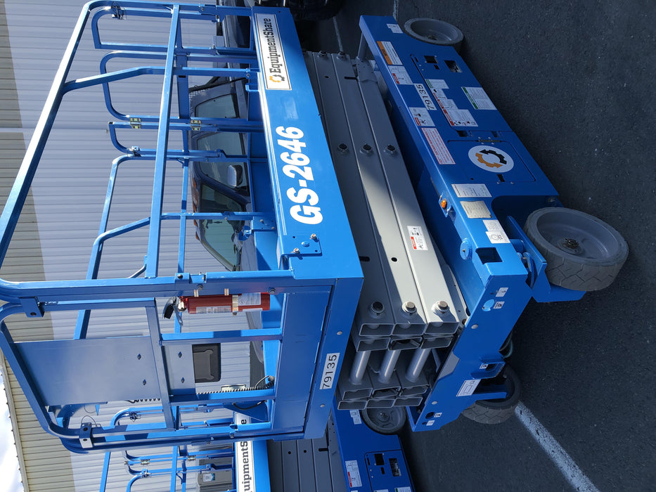 2019 Genie GS-2646 folding rails with full height swing gate