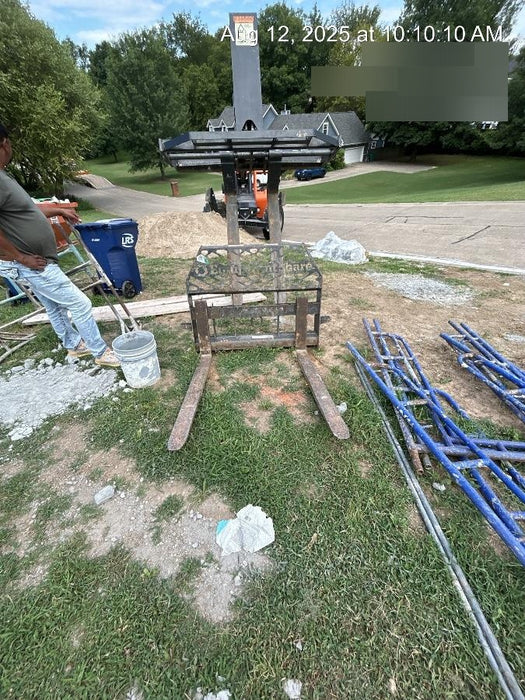 2022 PALADIN 48" Pallet Forks - Paladin